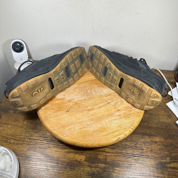 Nike Air Max Pre-Day Running‎ Trainers Men's Size 10.5 Black Gum DZ4397-001 - Picture 7 of 8